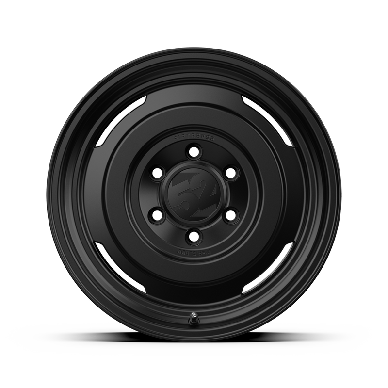 Fifteen52 Analog HD Asphalt Black
