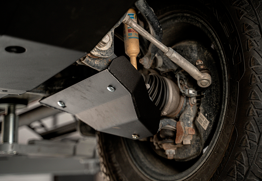 Cali Raised Lower Control Arm Skid Plate For 4Runner (2010-2024)