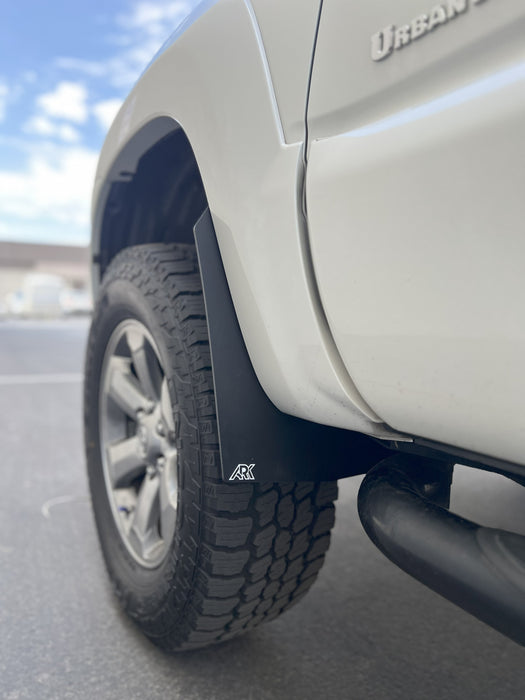 ARK TriXPoly Mid-Mudflaps For 4Runner (2003-2005)