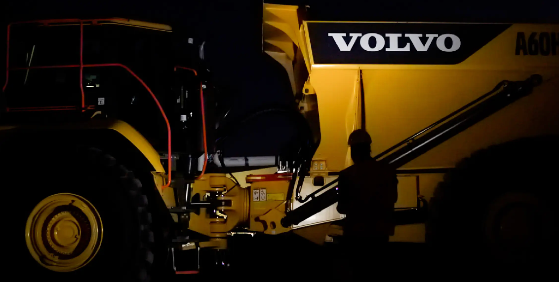 Noco GB250+ 5250A 12V Boost MAX UltraSafe Jump Starter