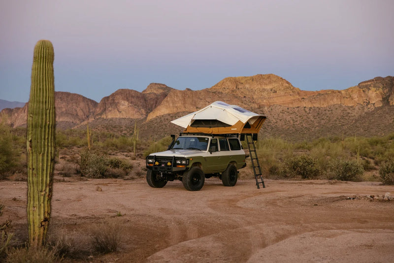 Roam Vagabond XL 2.0 Rooftop Tent
