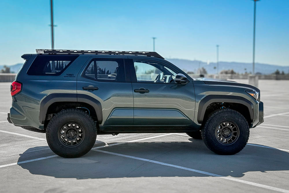 Total Chaos Lift Kit W/Front & Rear 2.5 Inch Diameter King Shocks for 4Runner (2025-Current)