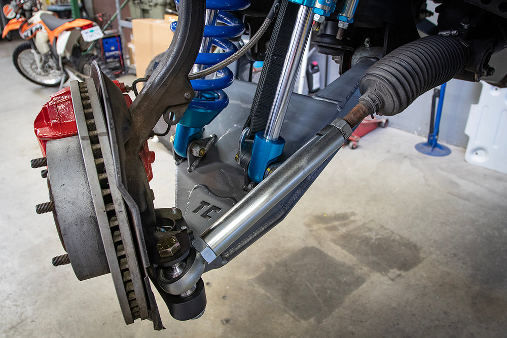 Total Chaos Lower Uniball Conversion W/TC Heim Steering for 4Runner (1996-2002)