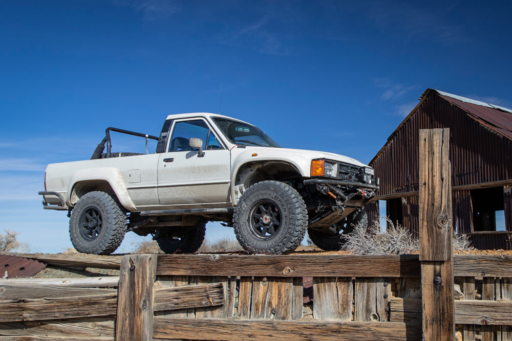 Total Chaos +3.25" Gen II Caddy Long Travel Kit W/Tubular LCA + Coilovers for 4Runner (1986-1995)