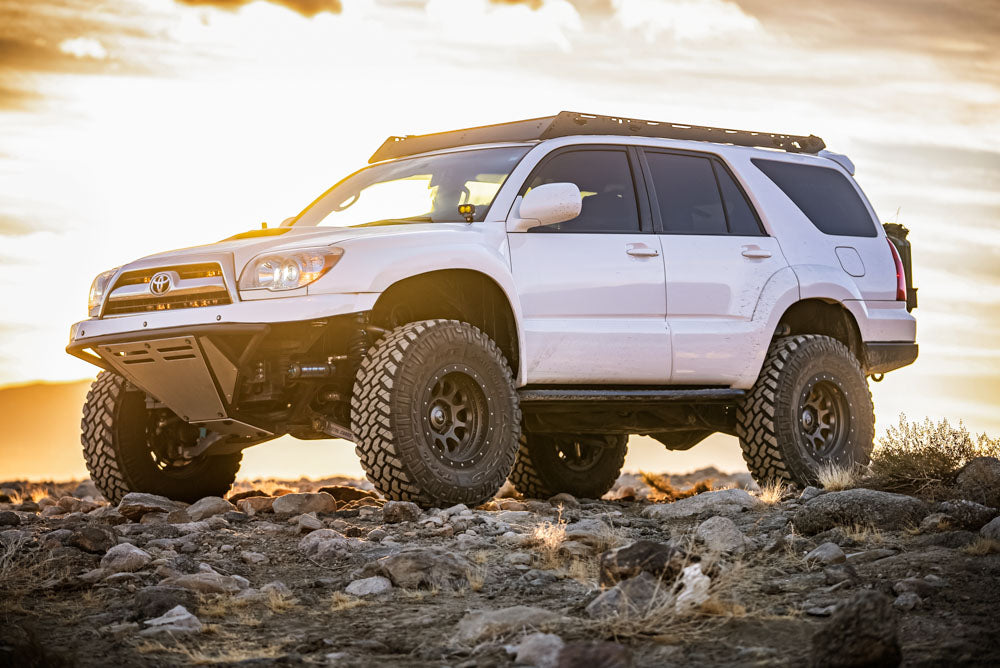 Total Chaos +3.5" Race Series Long Travel Kit W/Coilovers for 4Runner (2003-2009)