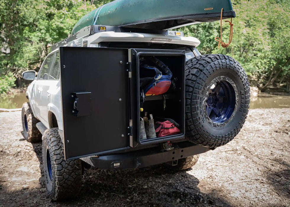 Backwoods Universal Overland Storage Box (19x28x15)