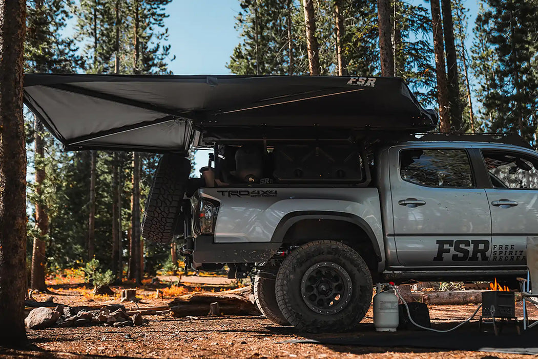 Freespirit Recreation 270 Awning V2