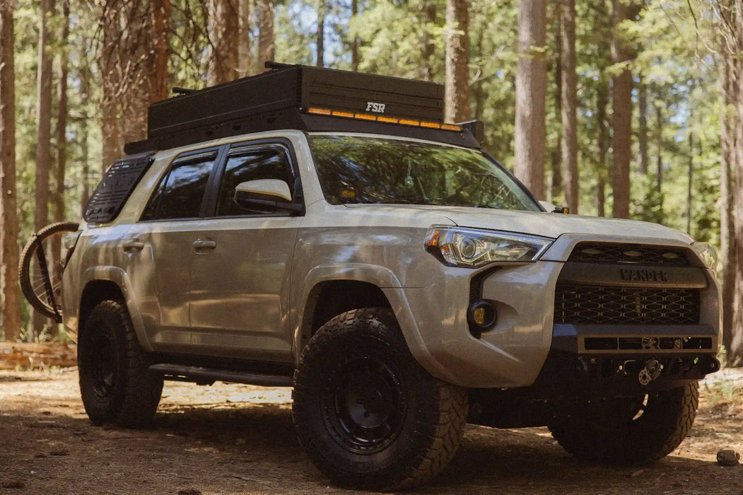 Freespirit RecreationNova King Rooftop Tent
