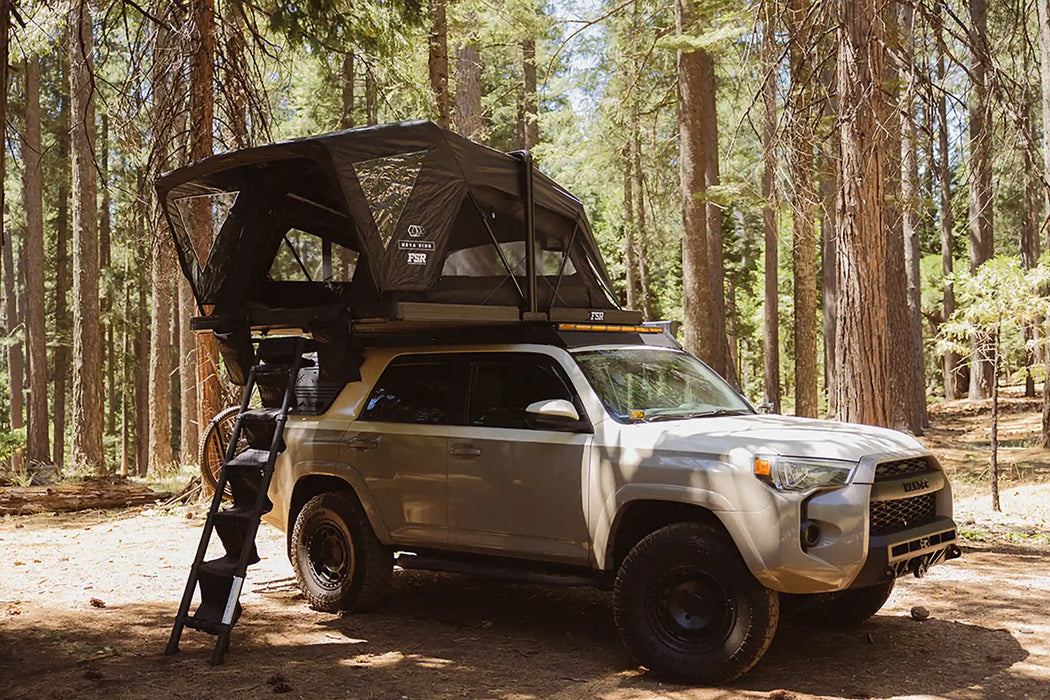 Freespirit RecreationNova King Rooftop Tent