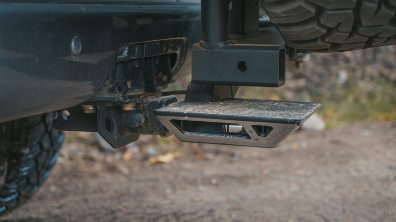 RIG'd SKEP™ Skid Plate Hitch Step