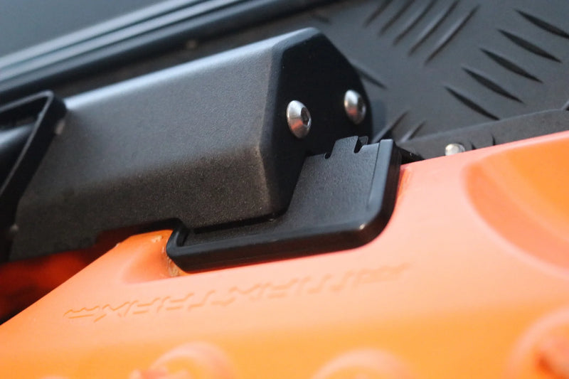 Expedition Essentials Recovery Board Mount For Maxtrax MKII