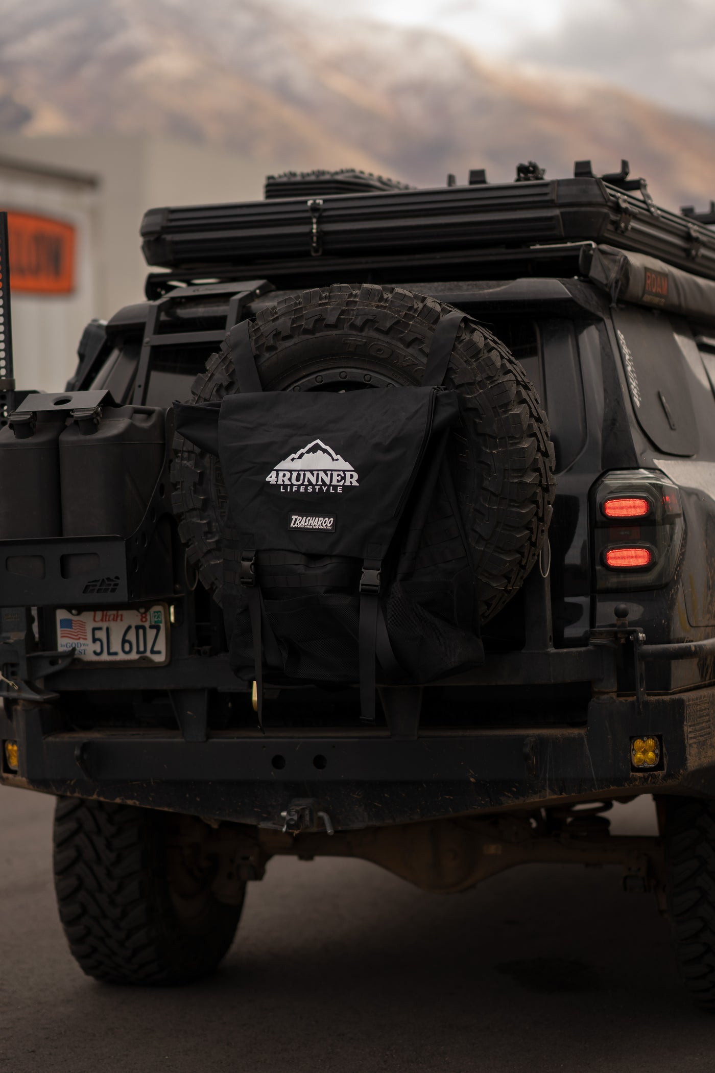 Trasharoo Spare Tire Trash Bag Black — 4Runner Lifestyle